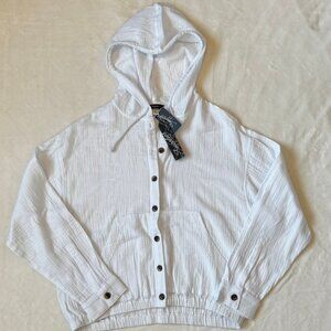 Supplies white hooded summer cover up